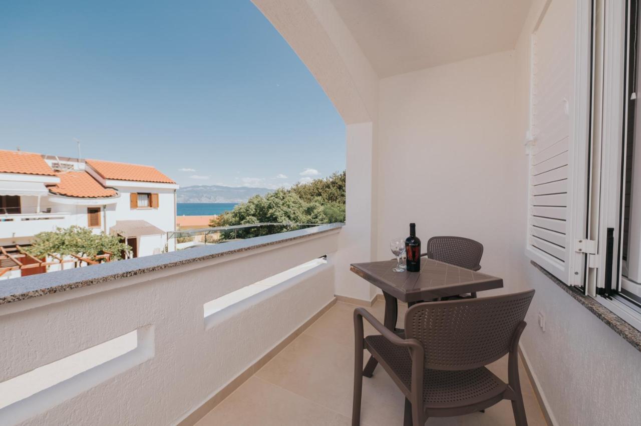 Apartments Virgine Maria I Baška Eksteriør billede